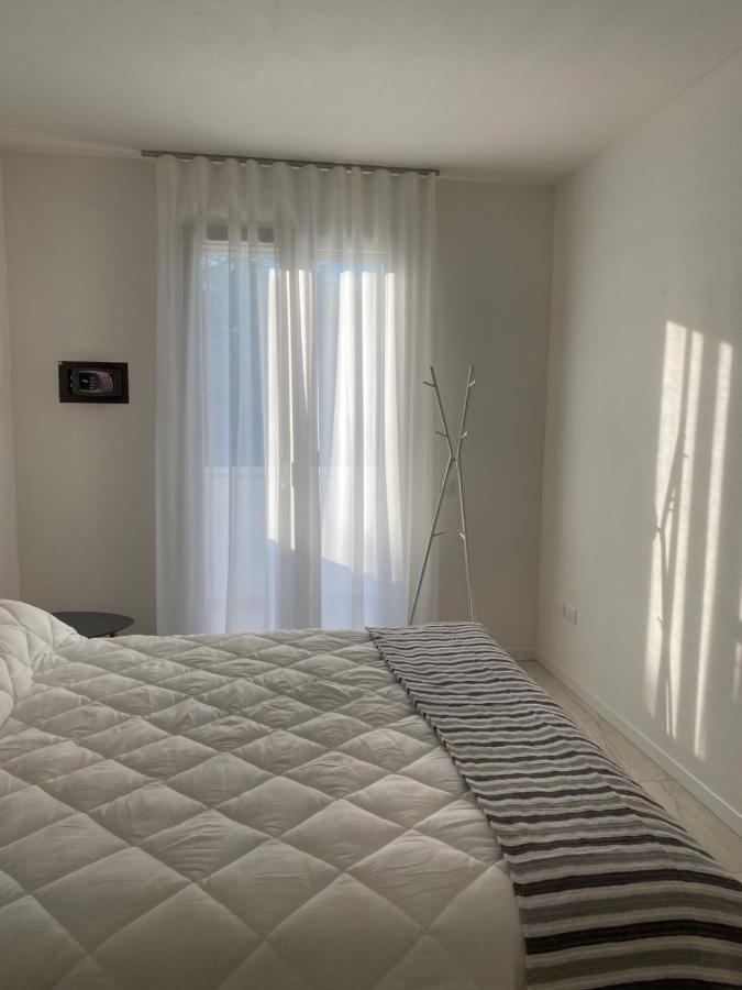 Agua Apartment With Beach Included 利多迪迪耶索洛 外观 照片