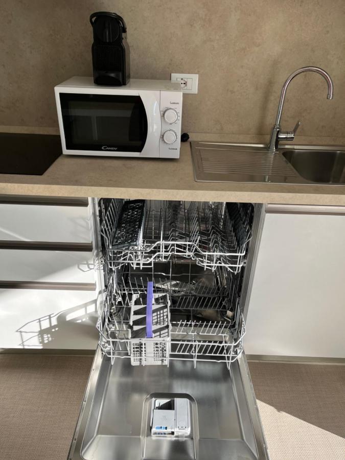 Agua Apartment With Beach Included 利多迪迪耶索洛 外观 照片